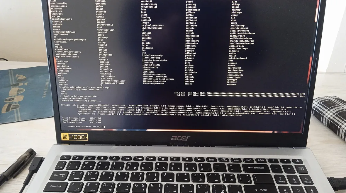 Полноценный рабочий стол Linux можно увидеть, ничего не устанавливая на диск.